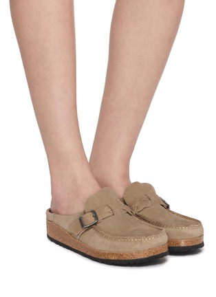 模特儿示范图 - 点击放大 - BIRKENSTOCK - Buckley Braided Suede Clogs