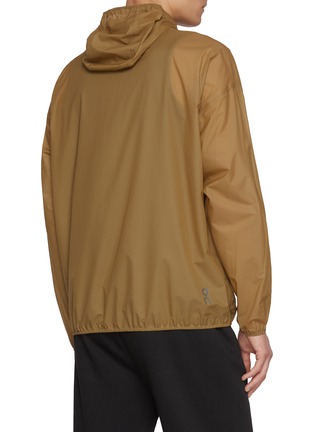 背面 - 点击放大 - ON - All Day Hooded Waterproof Jacket