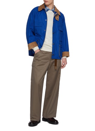 模特儿示范图 - 点击放大 - BARBOUR - X PAUL SMITH 灯芯绒领夹克