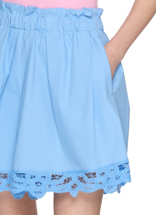  - EENK - Lace Hem A-Line Cotton Shorts