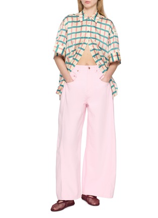 模特儿示范图 - 点击放大 - EENK - Classic Short Sleeve Button Up Shirt