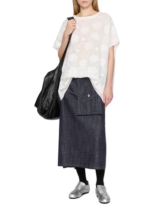 模特儿示范图 - 点击放大 - Y'S - Floral Pattern Cotton Blend Knit Top