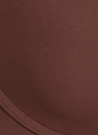  - SKIMS - FITS EVERYBODY T 恤文胸