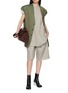 模特儿示范图 - 点击放大 - SONIA CARRASCO - Structured Raw Edge Stitch Vest Dress