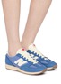 模特儿示范图 - 点击放大 - NEW BALANCE - 471 Unisex Sneakers