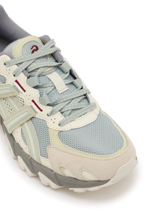 细节 - 点击放大 - ASICS - GEL-SONOMA TR62 Unisex Sneakers