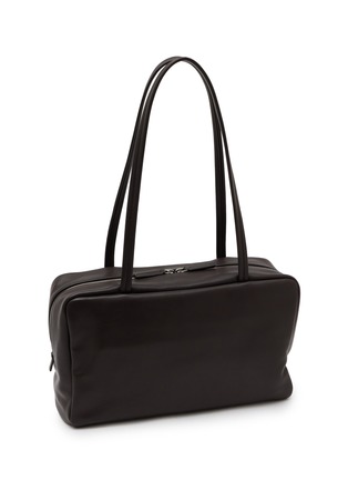 模特儿示范图 - 点击放大 - THE ROW - Astra Leather Bowling Shoulder Bag