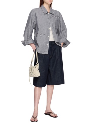 模特儿示范图 - 点击放大 - LAOWLA - Floral Embroidery Frayed Trim Cotton Linen Silk Jacket