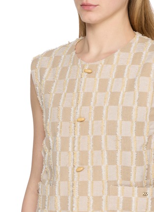  - YOUNG N SANG - Hand Beads Chequered Textured Vest