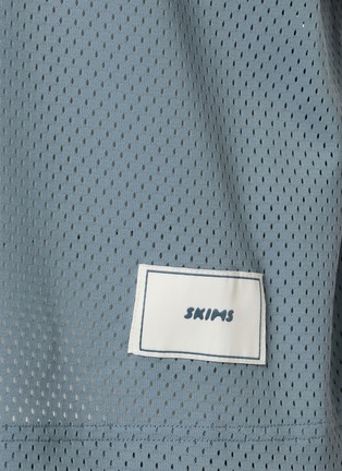  - SKIMS - MESH APPAREL V 领上衣