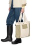 模特儿示范图 - 点击放大 - BARBOUR BAGS - Healy Tote Bag