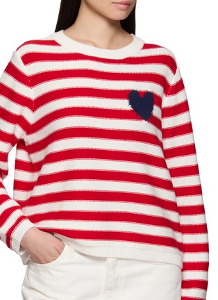  - JEFF BRUSSELS - Heart Motif Striped Knit Sweater