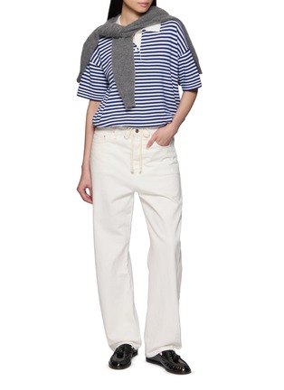 模特儿示范图 - 点击放大 - JEFF BRUSSELS - Short Sleeve Striped Polo Knit Top