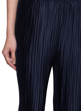  - DAPHNE VALENTE - Iris Pleated Pants