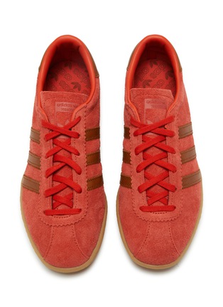 模特儿示范图 - 点击放大 - ADIDAS - 中性款 GAZELLE INDOOR 系带运动鞋