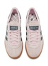 模特儿示范图 - 点击放大 - ADIDAS - 女款 HANDBALL SPEZIAL 系带运动鞋
