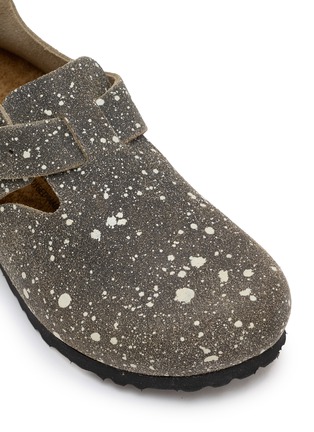 细节 - 点击放大 - BIRKENSTOCK 1774 - X SFTM LONDON THE ARTIST 搭扣平底鞋