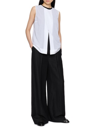 模特儿示范图 - 点击放大 - THE ROW - Enzel Layered Cotton Top
