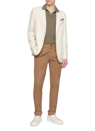 模特儿示范图 - 点击放大 - EQUIL - Pleated Tapered Pants