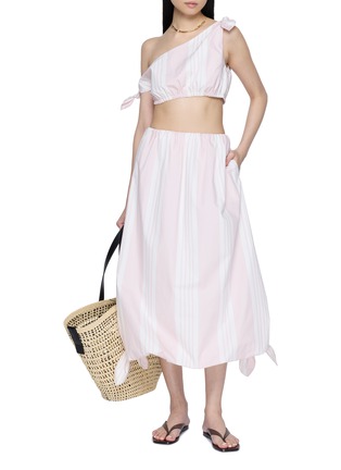 模特儿示范图 - 点击放大 - POSSE - Bow Hem Striped Skirt