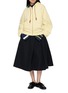 模特儿示范图 - 点击放大 - LOEWE - Belted A-Line Midi Skirt