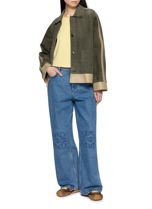 模特儿示范图 - 点击放大 - LOEWE - Anagram Embroidered Washed Cotton Denim Baggy Jeans
