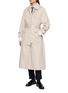 模特儿示范图 - 点击放大 - THOM BROWNE - Raglan Sleeve Trench Coat