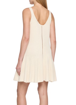 背面 - 点击放大 - ALAÏA - Waffle Godet Flared Silk Knit Mini Dress