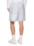 背面 - 点击放大 - THOM BROWNE - 4 Bar Rugby Shorts