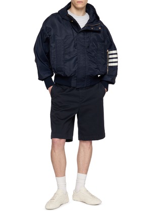 模特儿示范图 - 点击放大 - THOM BROWNE - Tech Twill Blouson