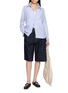 模特儿示范图 - 点击放大 - JUPE BY JACKIE - Gimmer Floral Embroidered Shirt