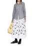 模特儿示范图 - 点击放大 - JUPE BY JACKIE - Bixby Floral Embroidered Shirt