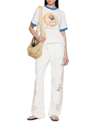模特儿示范图 - 点击放大 - FARM RIO - Beer Cap Printed T-Shirt
