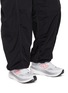 模特儿示范图 - 点击放大 - NEW BALANCE - 男款 1080v15 系带运动鞋