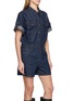 细节 - 点击放大 - MO&CO. - Belted Denim Jumpsuit
