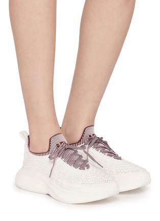 模特儿示范图 - 点击放大 - ATHLETIC PROPULSION LABS - TechLoom Zipline Women's Sneakers