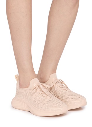 模特儿示范图 - 点击放大 - ATHLETIC PROPULSION LABS - TechLoom Zipline Women's Sneakers