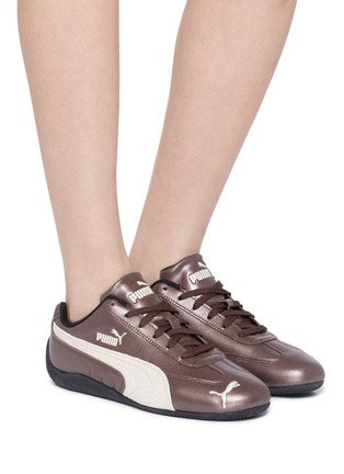 模特儿示范图 - 点击放大 - PUMA - Speedcat Metallic Unisex Sneakers