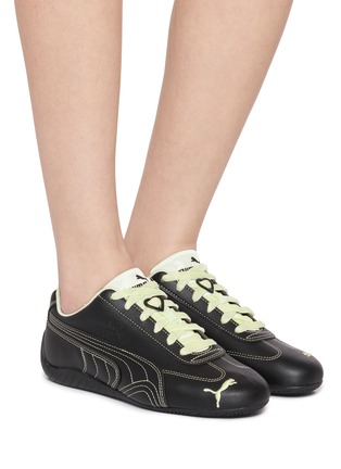 模特儿示范图 - 点击放大 - PUMA - X The Powerpuff Girls Speedcat Go Women's Sneakers
