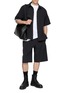 模特儿示范图 - 点击放大 - ALEXANDERWANG - Perforated Logo Track Shorts