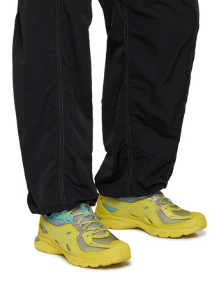模特儿示范图 - 点击放大 - ASICS - x Kiko Kostadinov Studio UB13-S GEL-SD-LYTE Men's Sneakers
