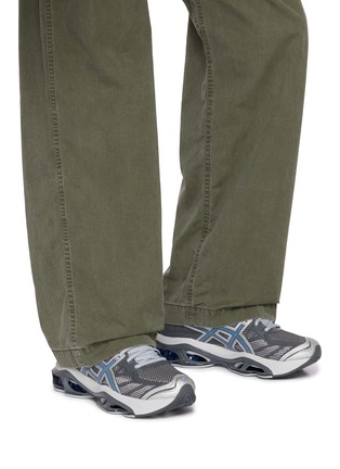 模特儿示范图 - 点击放大 - ASICS - GEL-KINETIC 2.0 Men's Sneakers