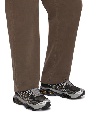 模特儿示范图 - 点击放大 - ASICS - GEL-KINETIC 2.0 Men's Sneakers
