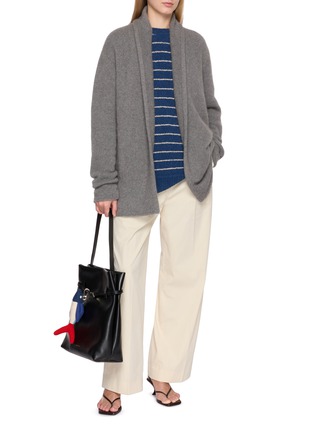 模特儿示范图 - 点击放大 - THE ELDER STATESMAN - Thin Stripe Crew Neck Sweater