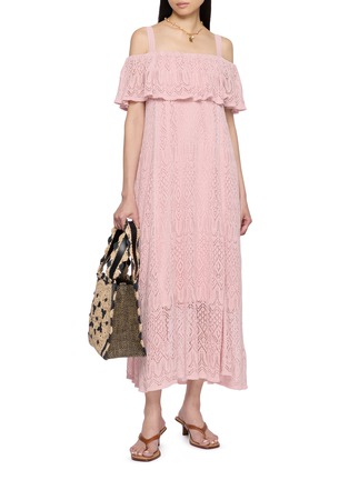 模特儿示范图 - 点击放大 - ZIMMERMANN - Off Shoulder Lace Maxi Dress