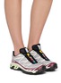 模特儿示范图 - 点击放大 - SALOMON - XT-6 GORE-TEX Unisex Sneakers