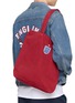 模特儿示范图 - 点击放大 - LEVI'S - X World Cup Standard Cotton Ringer T-shirt