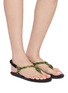 模特儿示范图 - 点击放大 - FLOWZE SHOES - FLÒ Leather Sandals