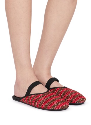 模特儿示范图 - 点击放大 - FLOWZE SHOES - FLÒ MULE Drawstring Leather Sandals