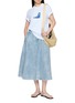 模特儿示范图 - 点击放大 - EDITION - Washed Denim Midi Skirt
